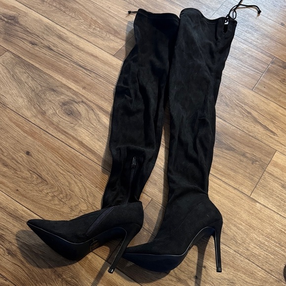 0 livia Shoes - Elegant Black Over-the-Knee Boots